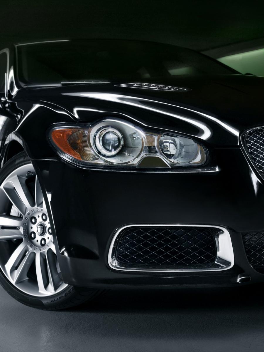  Jaguar XFR 2009 года  (фото 94 из 141)